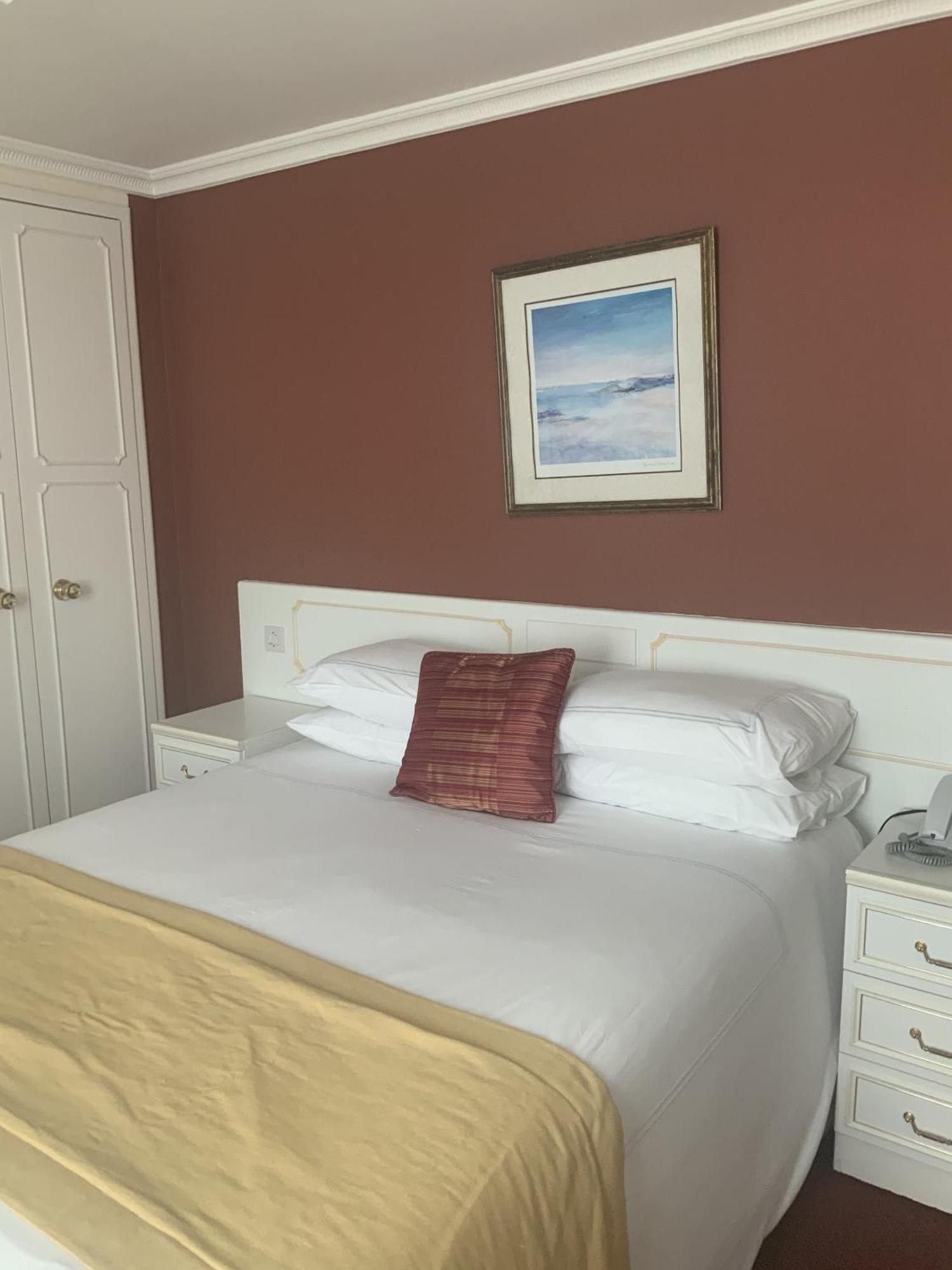 Marina Metro Hotel Saint Helier Jersey Δωμάτιο φωτογραφία