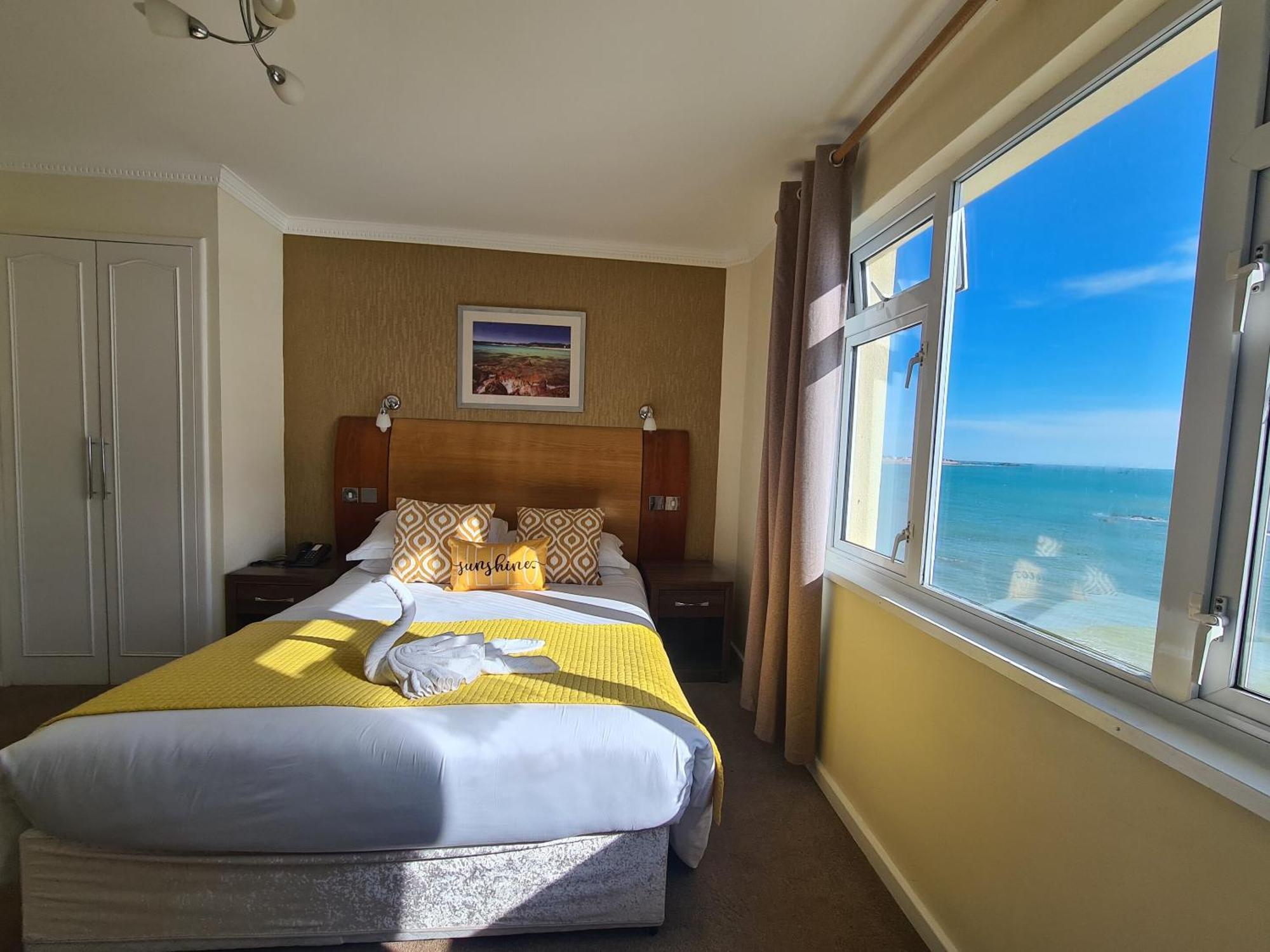 Marina Metro Hotel Saint Helier Jersey Δωμάτιο φωτογραφία